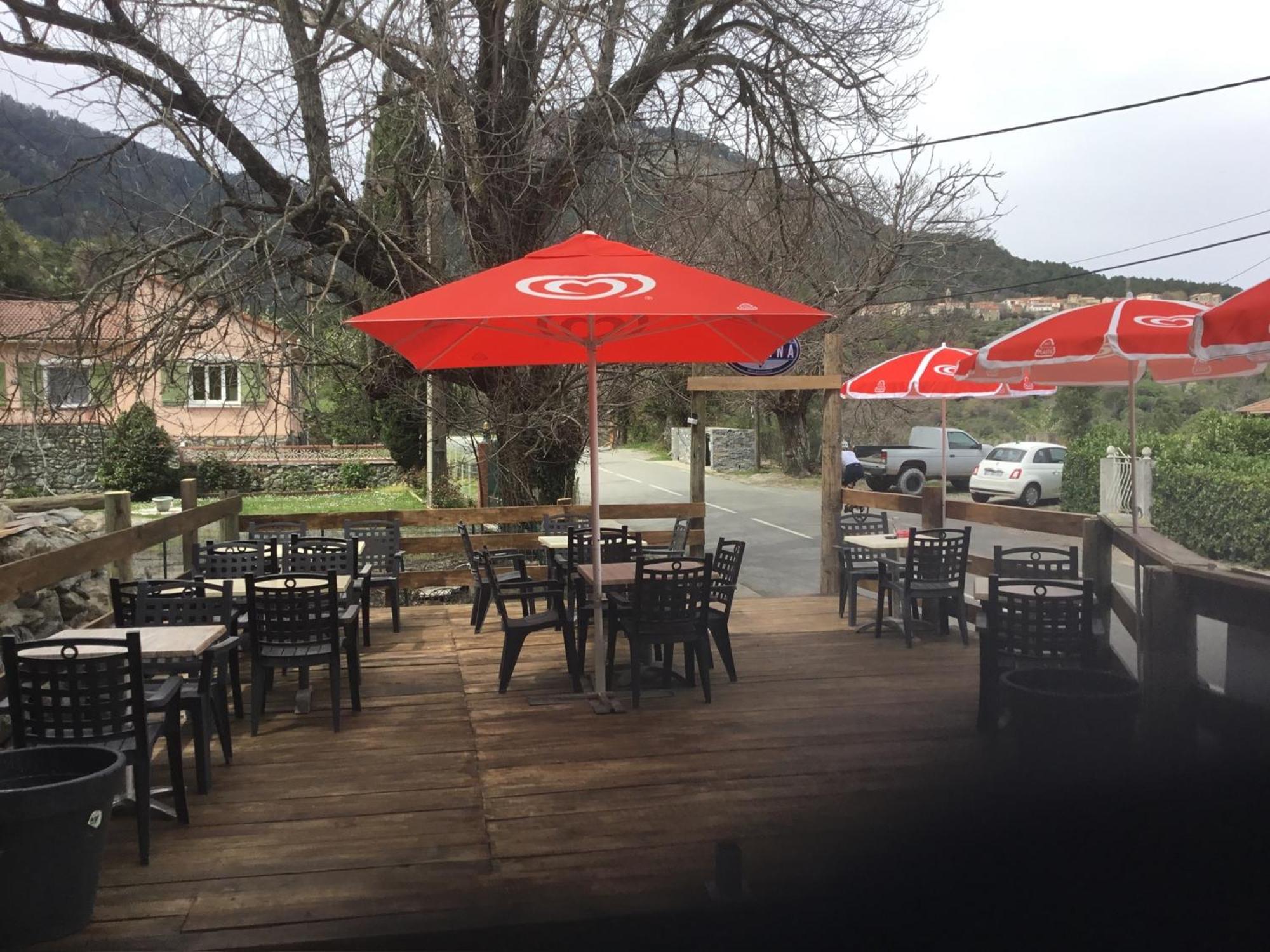 Gites Les Chalets Vezzani Spa Exterior photo