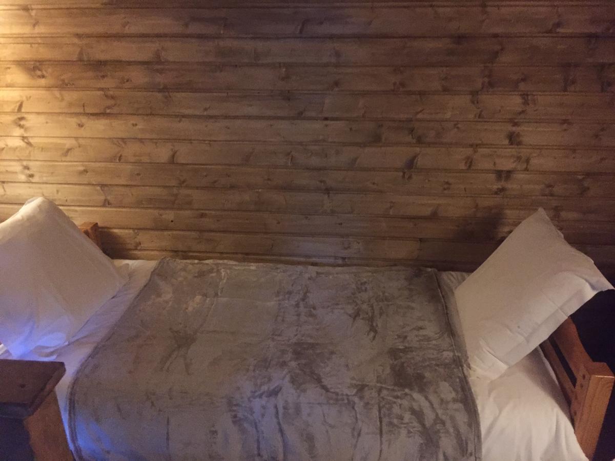 Gites Les Chalets Vezzani Spa Exterior photo
