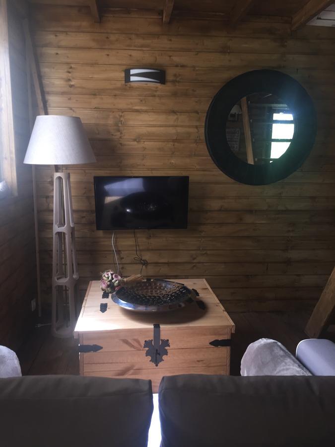 Gites Les Chalets Vezzani Spa Exterior photo
